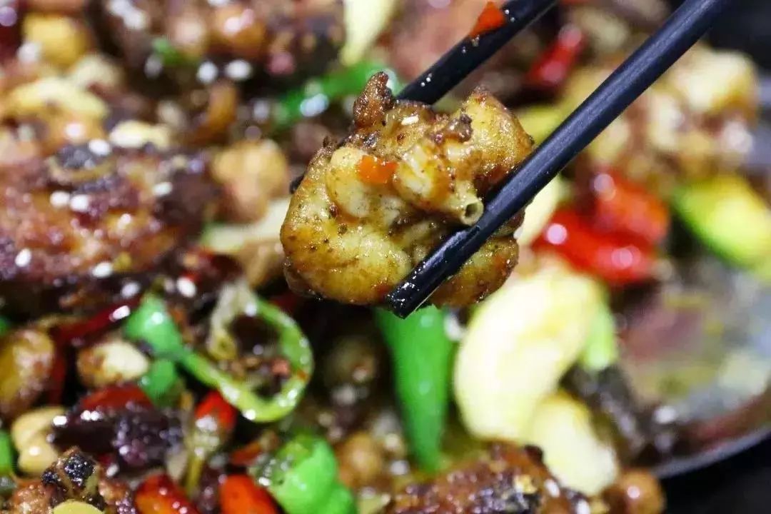 深藏民间的10多家老店，老丽江人集体的回忆，多少米其林都比不上