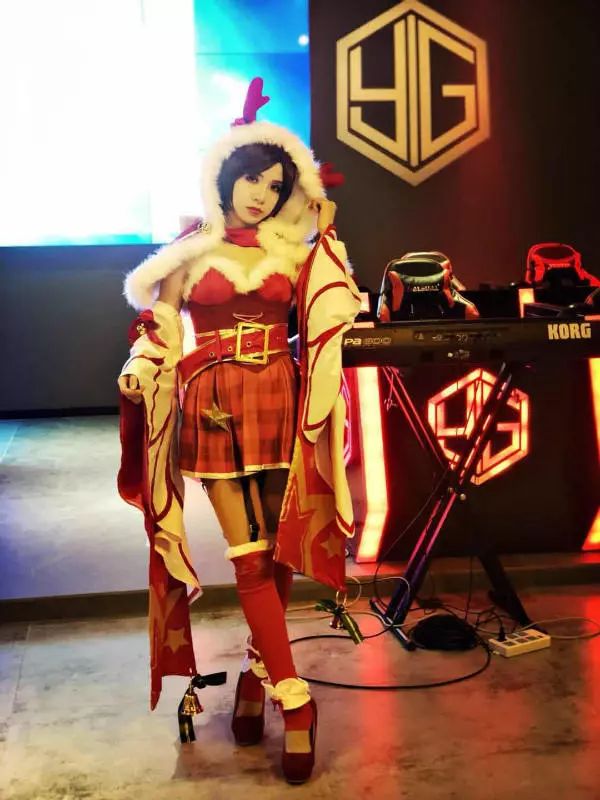 无锡开出首家手游吧小伙用打游戏来创业