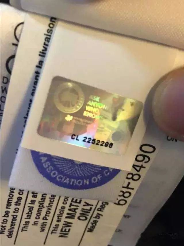 怎么分辨真假moncler羽绒服漫画图,monlambo羽绒服怎么辨别真假