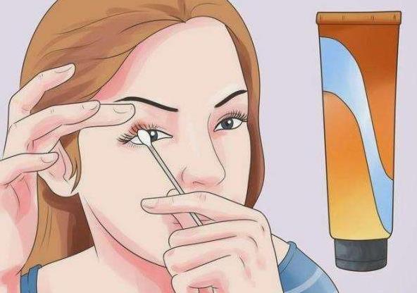 眼皮起麦粒肿什么病引起的,右眼长了麦粒肿有什么征兆