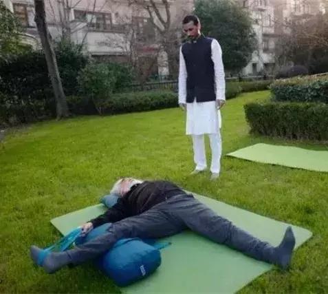 这些出色的男人们，如何谈论瑜伽？