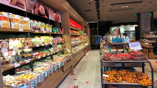 良品铺子成功史,良品铺子故事店