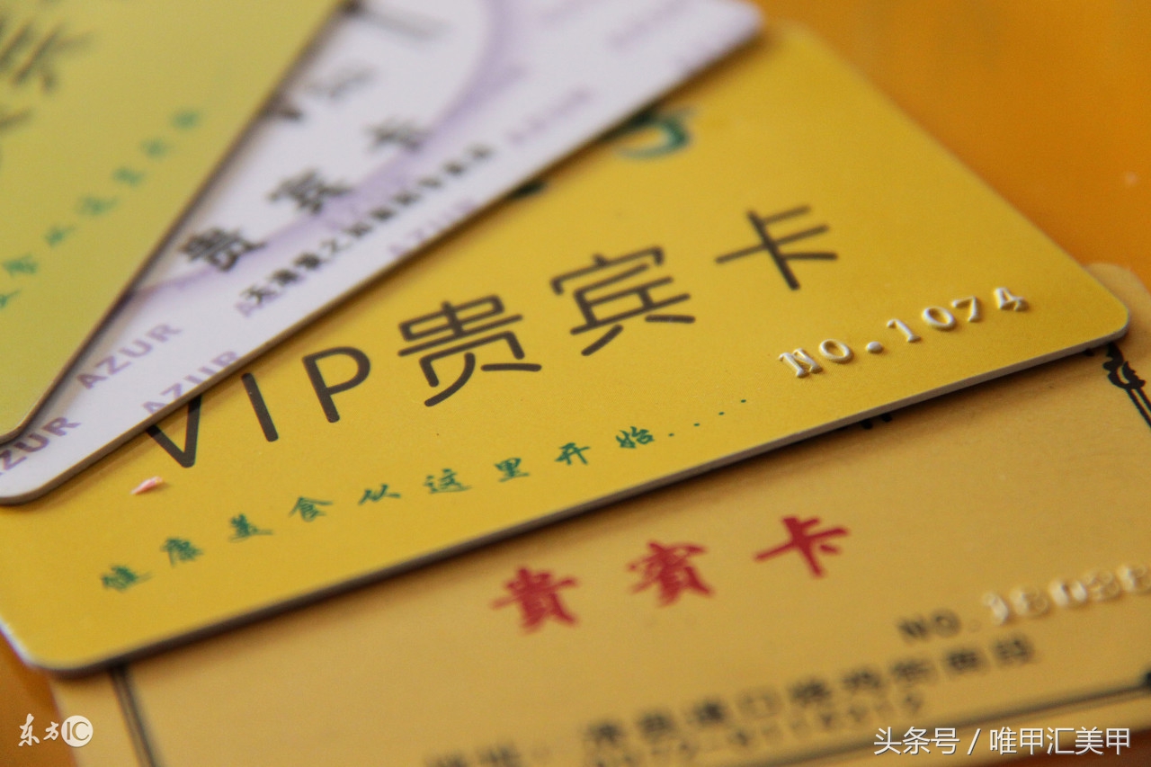 怎么设计美甲款式赚钱,怎样设计美甲