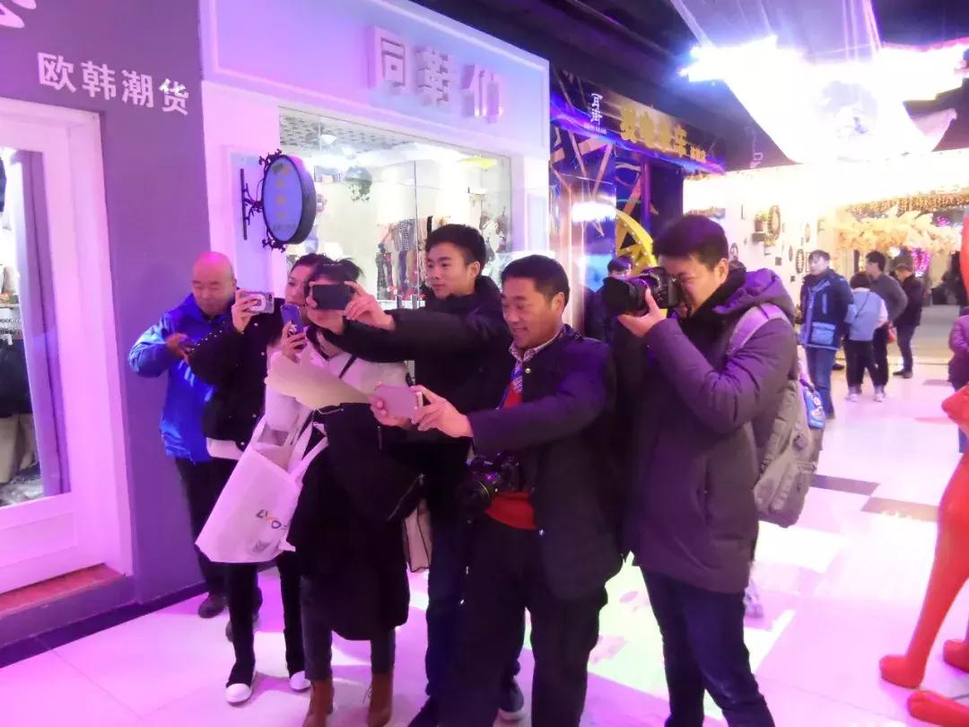 巢湖这条街火了，安徽大V纷纷打Call，登顶头条，刷编网络~