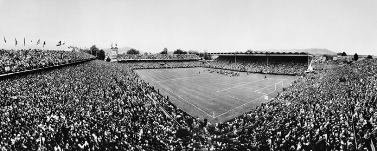 鐨囬┈澶ц儨宸磋惃鍘嗗彶,鐨囬┈涓庡反钀ㄧ殑杈夌厡瀵瑰喅鍥為【