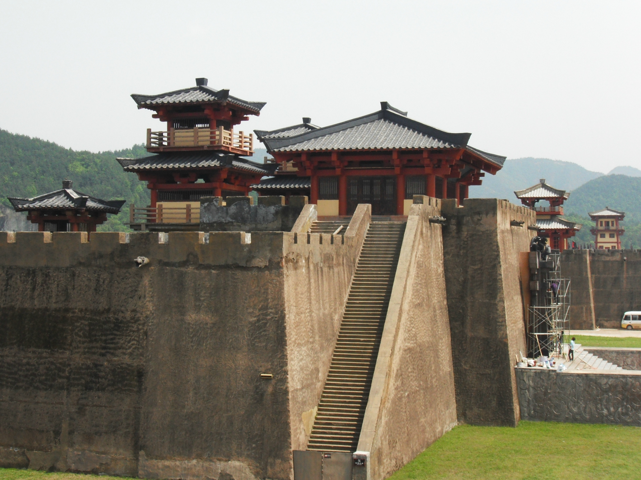 浙江金华横店影视城旅游攻略,中国最大的横店影视城在哪里