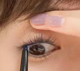 怎么看适合韩妆还是日妆,日妆跟韩妆哪个好用