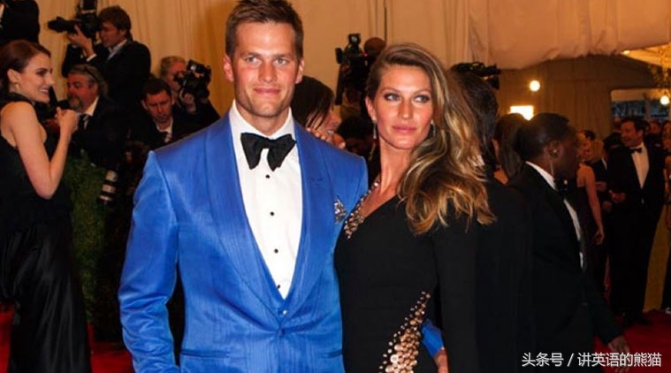 美式橄榄球谁保护四分卫,美国橄榄球最危险的四分卫