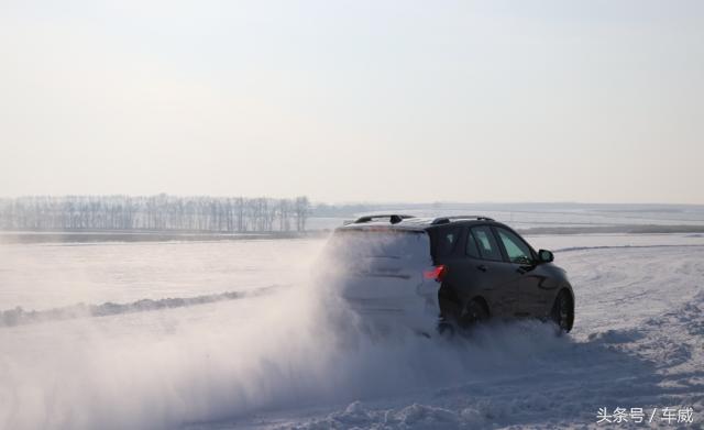 雪佛兰全系SUV雪地撒欢，只要驾驶技术过关，你家车也能这么开！
