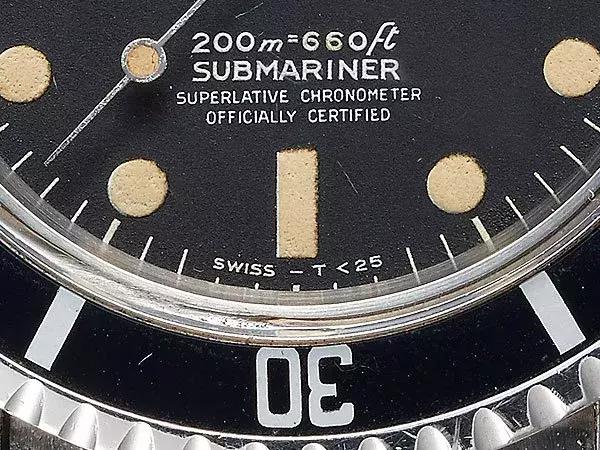 香港富豪花2亿买栋楼一年收租4亿,香港富豪花9800万买7吨重翡翠原石