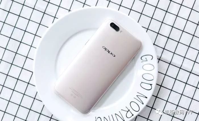 10年的老手机还值得购买吗,最不建议买的新手机