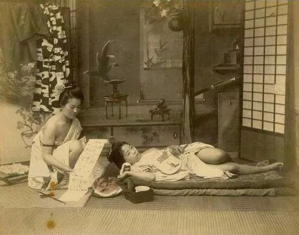 要靠法律才能阻止的性开放，这个民族到底有多饥渴