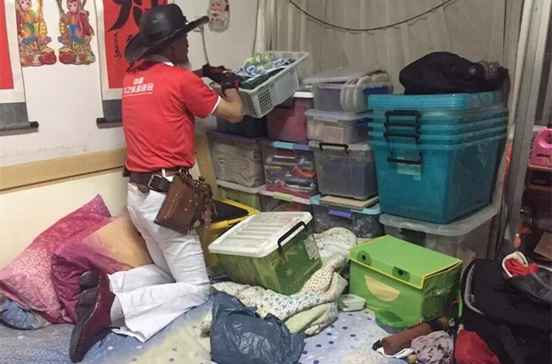 中国足球球迷大爷罗西,球迷皇帝罗西个人资料