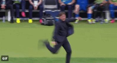 曼联续约18岁小将,曼联索尔斯克亚续约