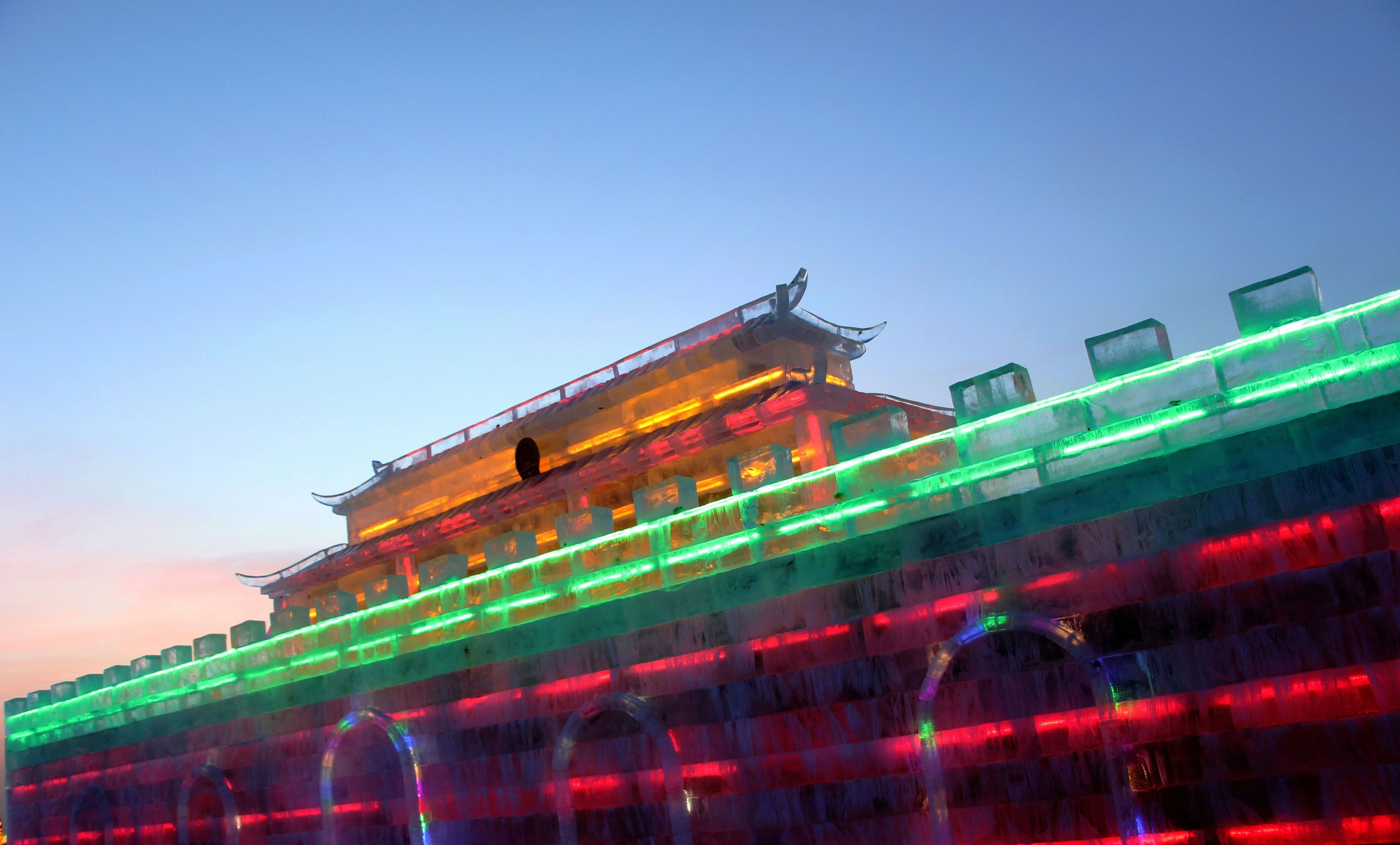 呼和塔拉冰雪旅游,赛罕塔拉城中草原冰雪文化旅游节