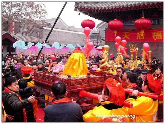 这种花！全国仅有，而且只在春节绽放，比烟花好看100倍！