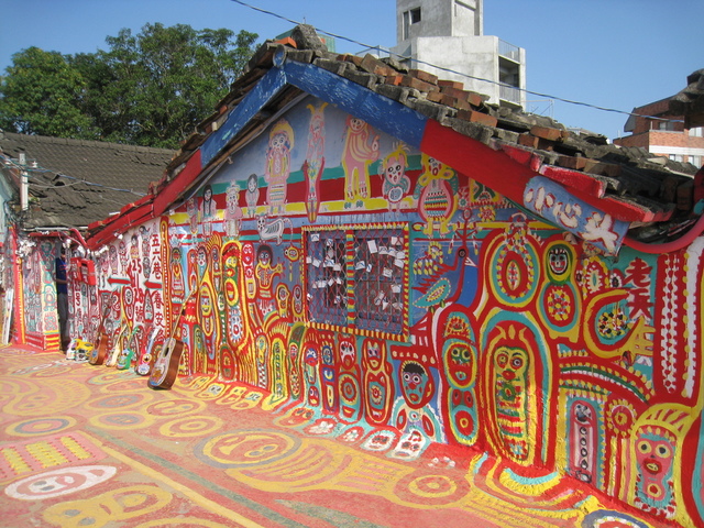 台湾高雄特色,高雄是台湾第一大城市吗