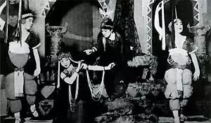 要靠法律才能阻止的性开放，这个民族到底有多饥渴