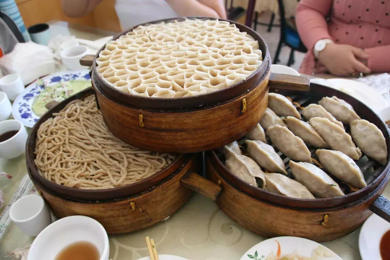 这种花！全国仅有，而且只在春节绽放，比烟花好看100倍！