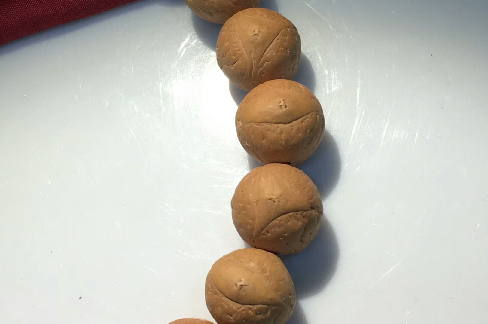 好好的眼睛突然睁不开了,好好的眼睛忽然之间模糊看不清楚