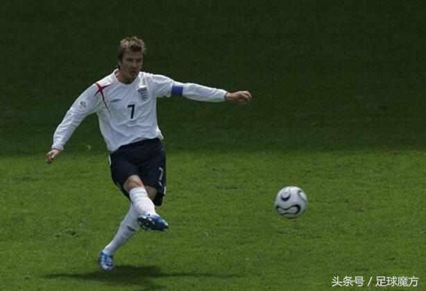 足球技术最好的球星,各个足球球星招牌绝技