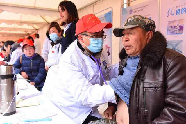 文化科技卫生三下乡专项实践活动,2019年驿城区文化卫生科技三下乡