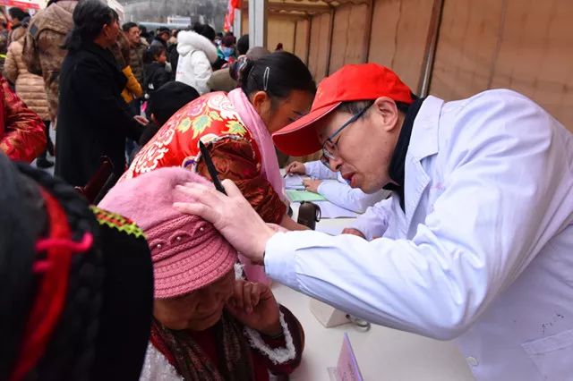 文化科技卫生三下乡专项实践活动,2019年驿城区文化卫生科技三下乡