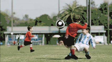 青少年足球技巧,青少年足球教练看的书