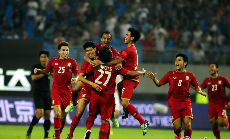 国足力压泰国队晋级18强赛足球,国足和泰国足球队的实力有多大