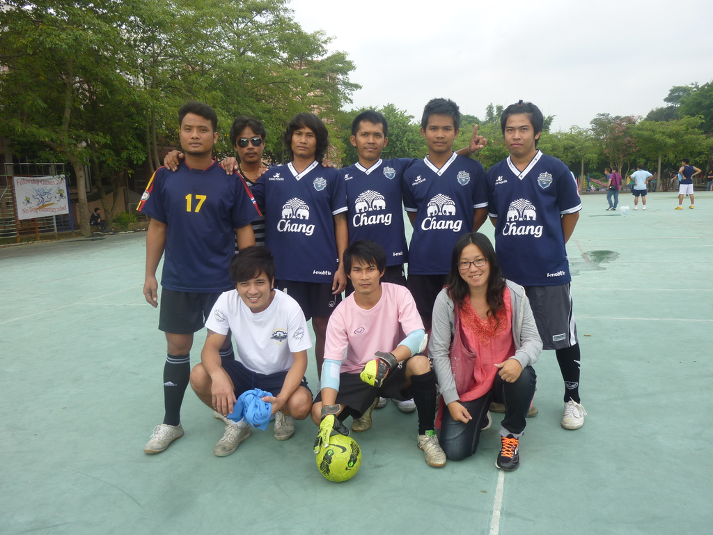 国足力压泰国队晋级18强赛足球,国足和泰国足球队的实力有多大