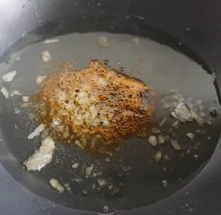 红烧猪蹄去腥,红烧猪蹄怎么才能入味