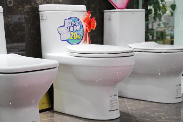 法恩莎卫浴旗舰店马桶,法恩莎卫浴新展厅马桶区