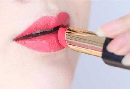 怎么辨认涂了不烂嘴的口红,如何辨别好口红和坏口红