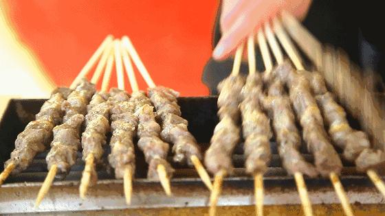 在超市里吃海鲜,在超市里面吃饭吃海鲜