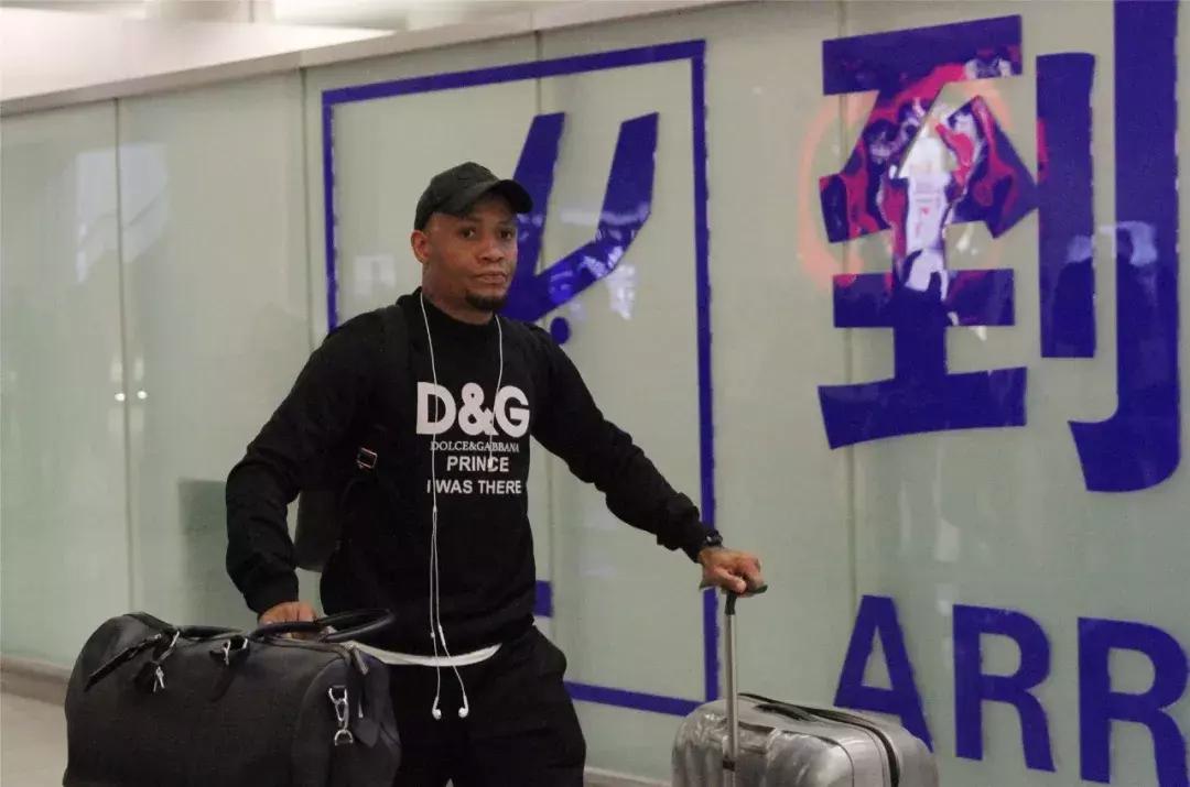 绿城足球最新消息新闻,锋霸加盟皇马了吗