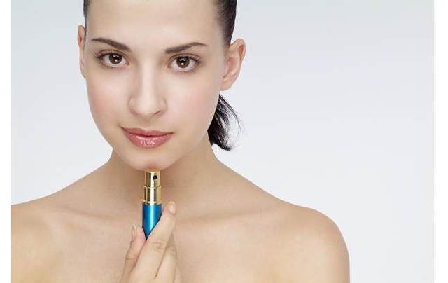 怎么辨认涂了不烂嘴的口红,如何辨别好口红和坏口红