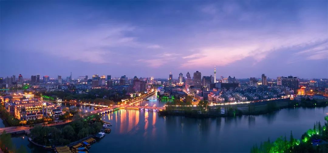 南京最富裕最有钱的是哪个区,江苏最有钱的城市排行