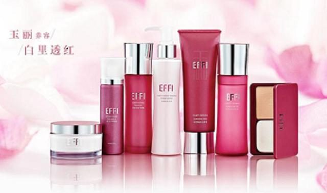 好用的十大化妆品套装国货,不需要看肤质的护肤品