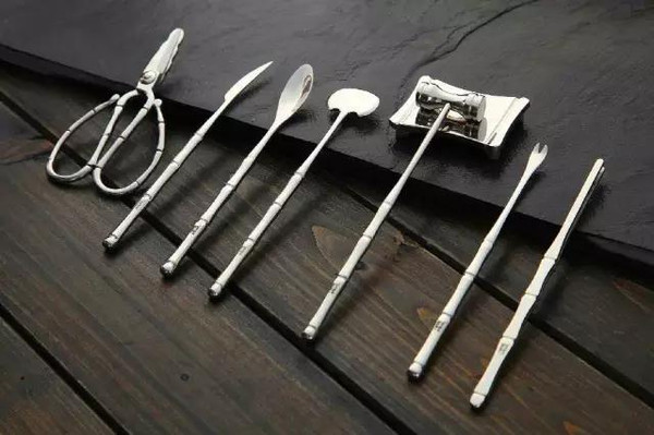 荣国府里的螃蟹宴