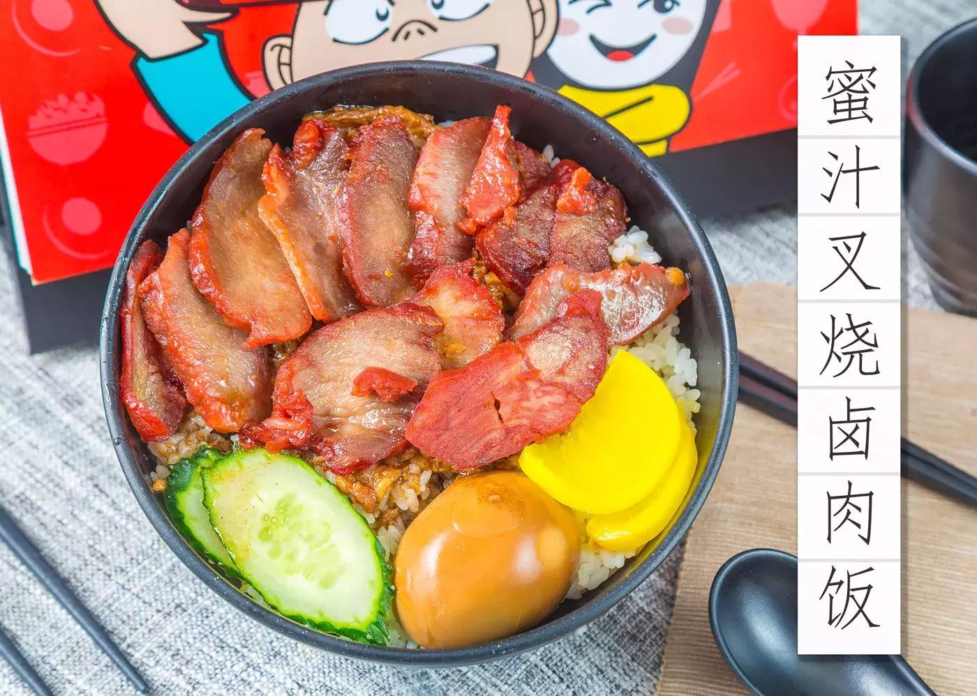 2年，1500万！她为*月天五**开了50家餐厅，卖阿信最爱的鲁肉饭！