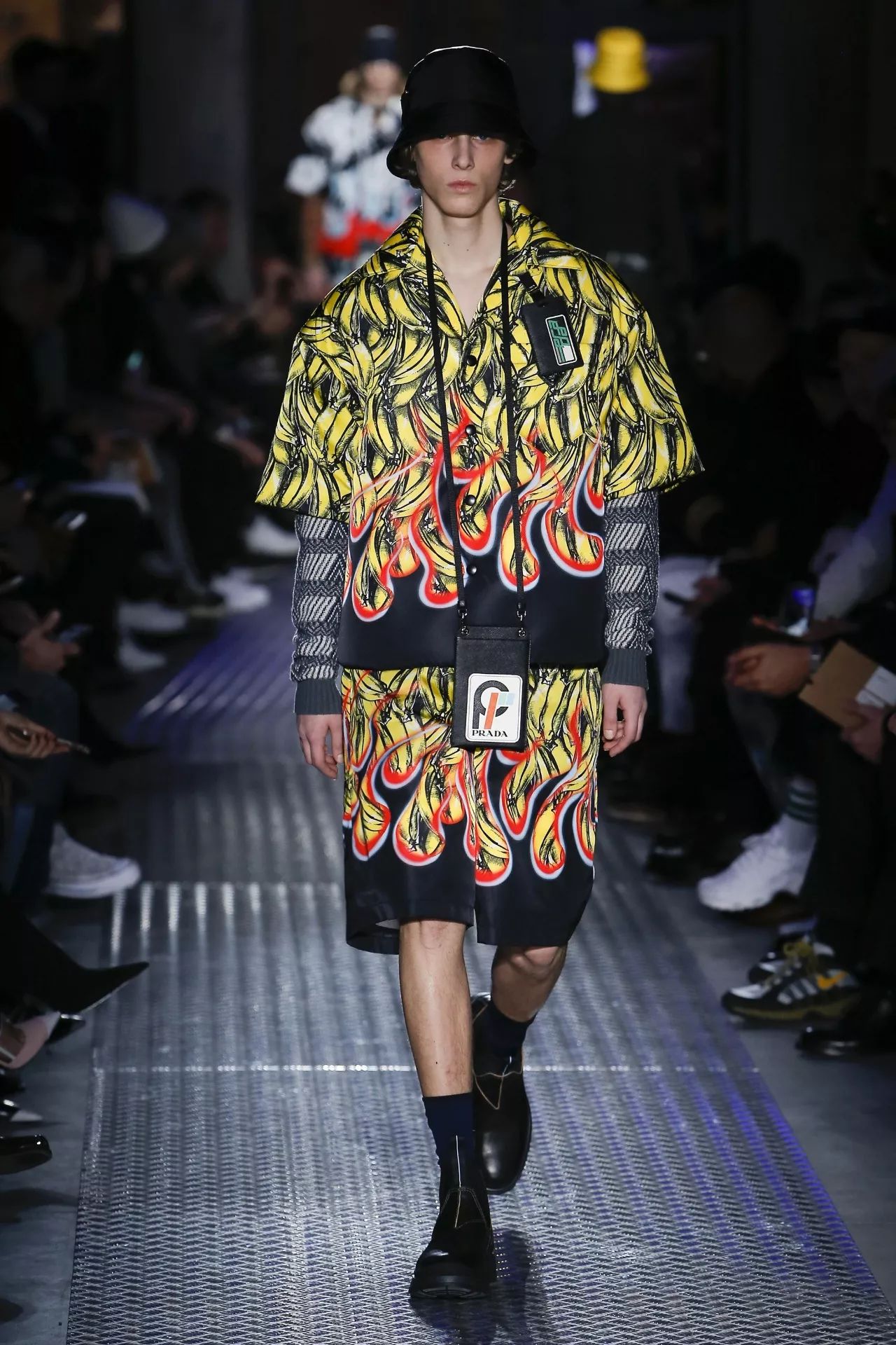 tf秀场2019,米兰时装周tfboys