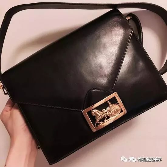 「买包包」CELINE的进阶之路和它的爆款清单（上）