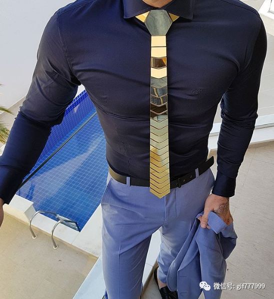 男人胸大穿的背心,男人胸部大穿啥衣服