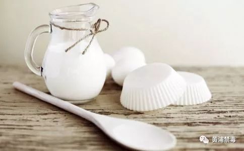 牛奶美白小攻略,纯牛奶怎么喝能美白