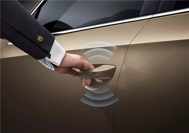 上海大众全新帕萨特试驾,最新款一汽大众帕萨特试驾