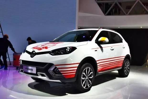 车展上的这款车，欧文开了都说好