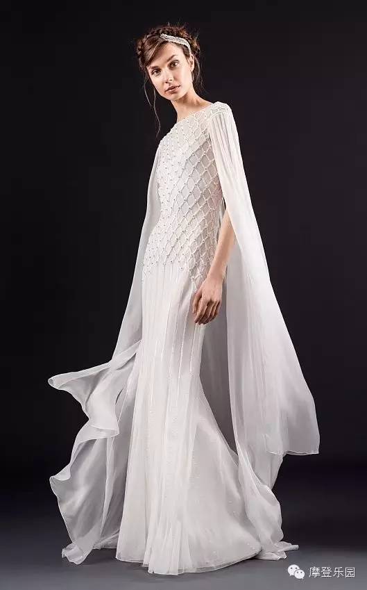 两地办婚礼可以穿两次婚纱吗,婚礼可以穿露脚的婚纱吗