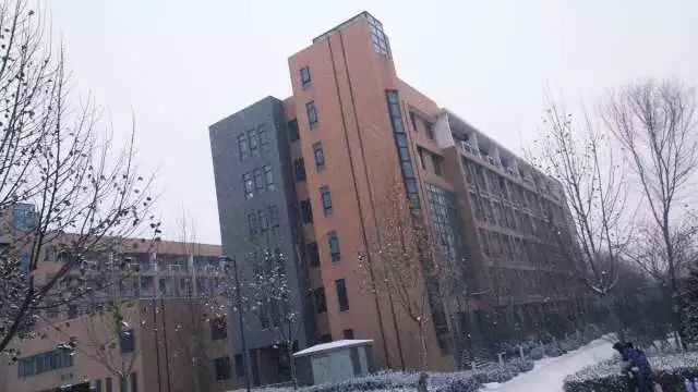 农大开学通知,农大校园景观