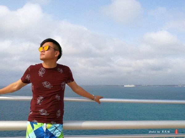 珊瑚海日本,陪你去看海底世界