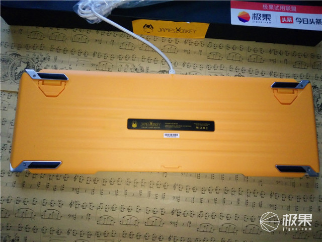 我生活工作中的白马王子，612机械键盘体验